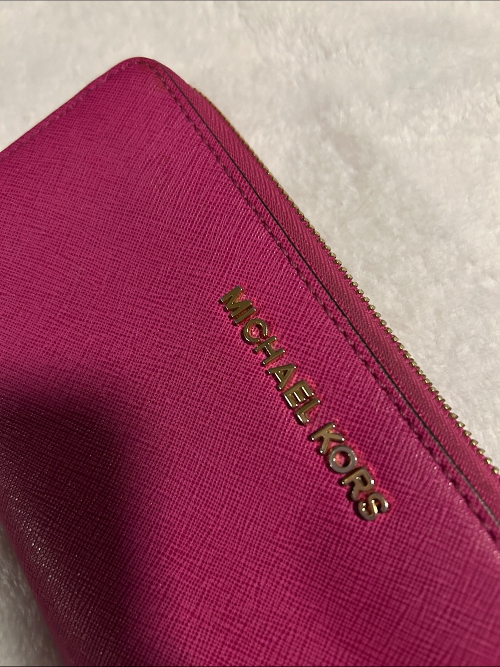Michael Kors Hot Pink Zip-Around Continental Wallet - Picture 3 of 4